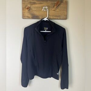 Mountain Hardwear 1/4 zip up pull over size medium